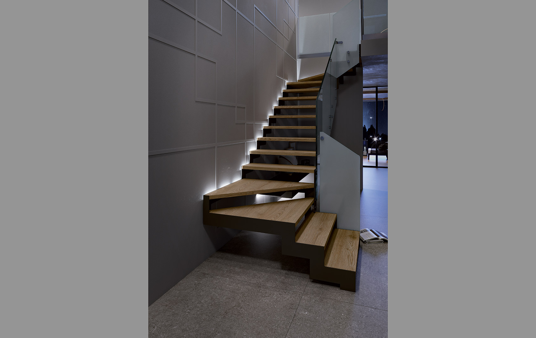 Rexal XR, Escalier moderne