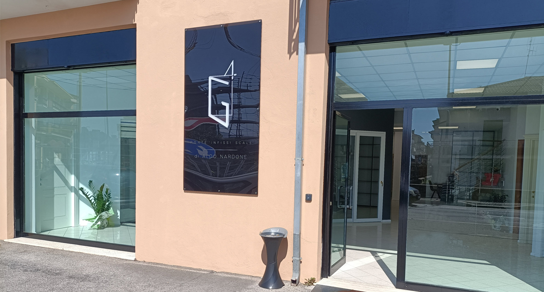 nuovo showroom mobirolo a latina
